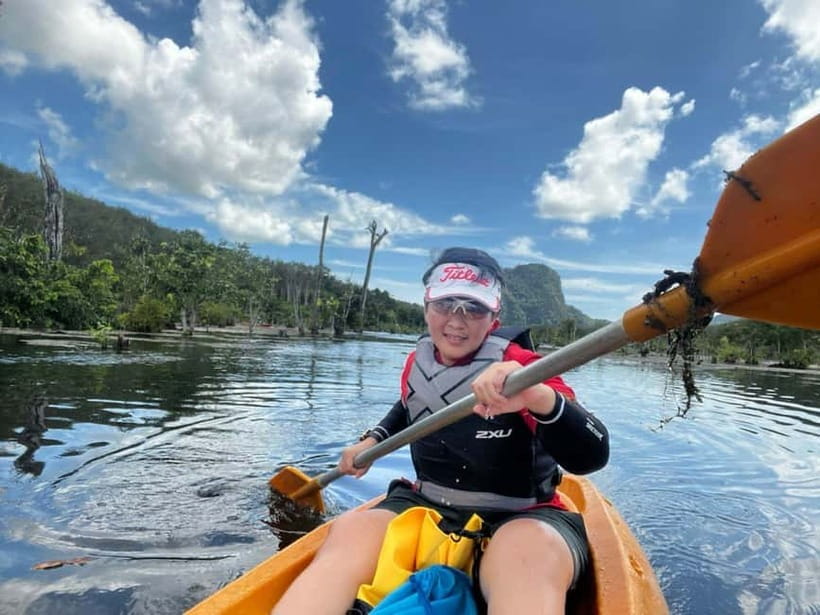 Klong Rud Kayaking with Hotel Transfer - Fruit, Water, and the Small Extras That Make It Feel Finished