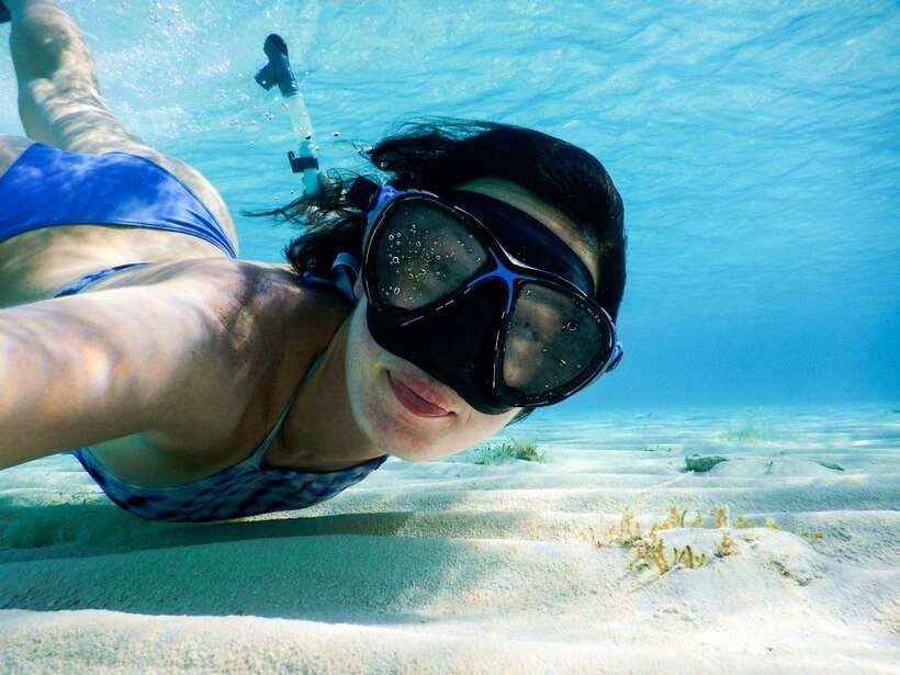 Ko Lanta: Full-Day Snorkel Trip to Phi Phi & Bamboo Islands - What to bring (and what to plan for) on a full-day sea tour