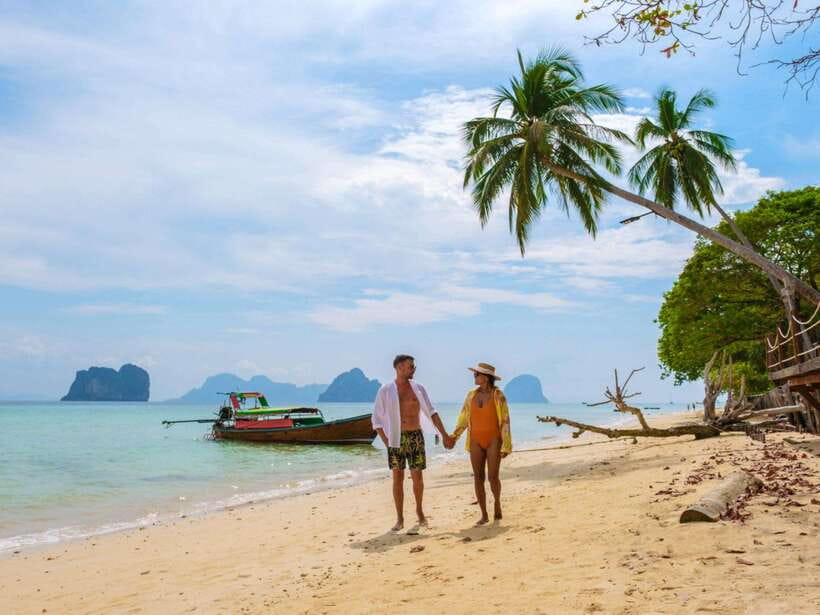 Ko Lanta: Kayak and Long-Tail Boat Nature and Wildlife Tour - The river-boat + “hidden gem” section that adds variety