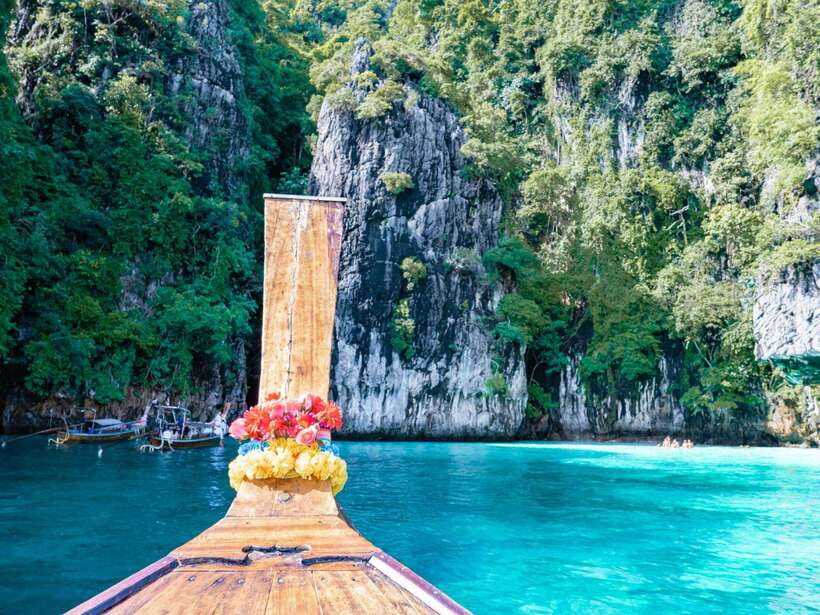 Ko Lanta: Ko Bubu, Talabeng, Mangrove Kayak and Skull Island - Koh Phee (Ghost Island): the skull-shaped photo stop