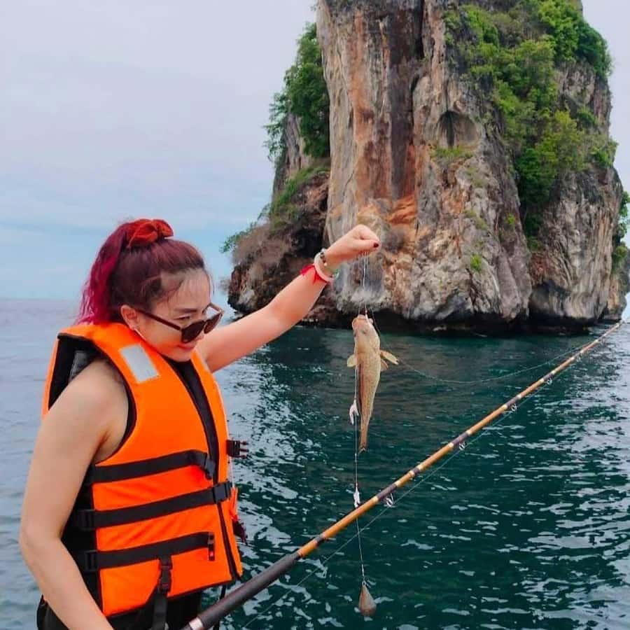 Ko Lanta: Mangrove Fishing Tour with Lunch - Ban Tung Yee Peng Mangroves: A Different Ko Lanta Day