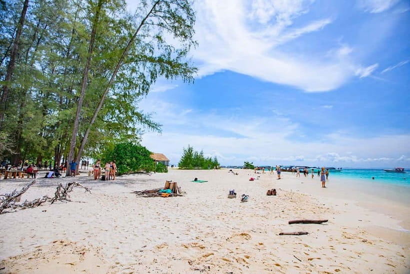 Ko Lanta: Maya Bay & Phi Phi Islands Full-Day Speedboat Trip - Monkey Island: A Fun Stop That Demands Common Sense