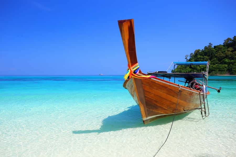 Ko Lanta: Private Exclusive Longtail to Ko Rok With Lunch - Snorkeling around Ko Rok Nok and Ko Rok Nai: where the water actually shines