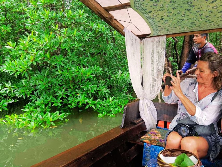 Ko Lanta: Private Gondola Cruise with Mangrove Forests - Private Gondola Morning in Ko Lanta Mangroves