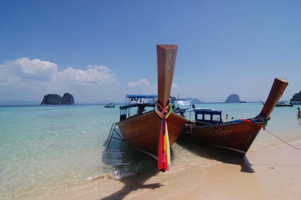 Ko Lanta: Private Snorkeling Tour at Ko Ma, Ko Ngai, Ko Mook - Ko Ngai snorkeling and beach time: the calm stretch