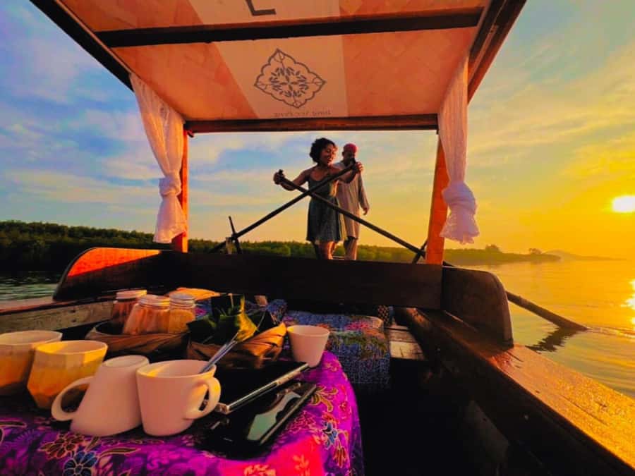 Ko Lanta: Sunrise Gondola Boat Ride with Breakfast - Ancient Wooden Gondola Time: What You Do Before the Sun