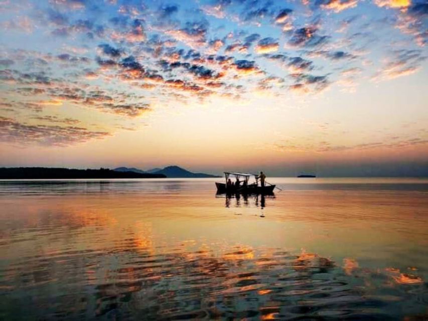 Ko Lanta: Sunrise Gondola Boat Ride with Breakfast - Price and Value for Two: Is $114 a Fair Deal?