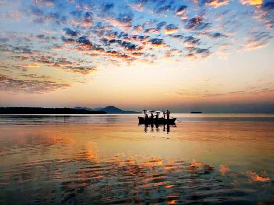 Ko Lanta: Sunrise Gondola Boat Ride with Breakfast - Weather, Tide, and What You Should Plan For