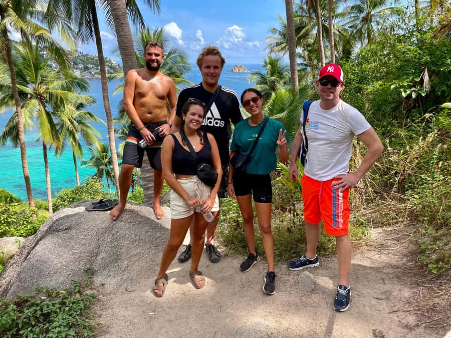 Ko Tao: Puzzle-Solving, Island Adventure, Treasure Hunt - Your first moves: getting clues before you even hit the beach