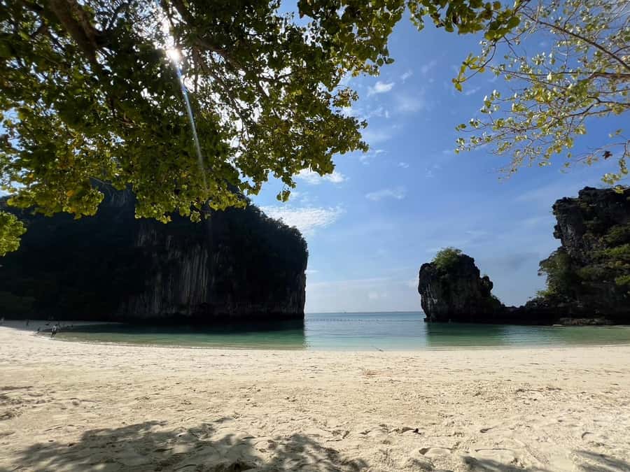 Ko Yao Yai: Hong Island & Plankton Longtail Boat Sunset Tour - Getting to the boat: pickup timing and the short hop to the islands