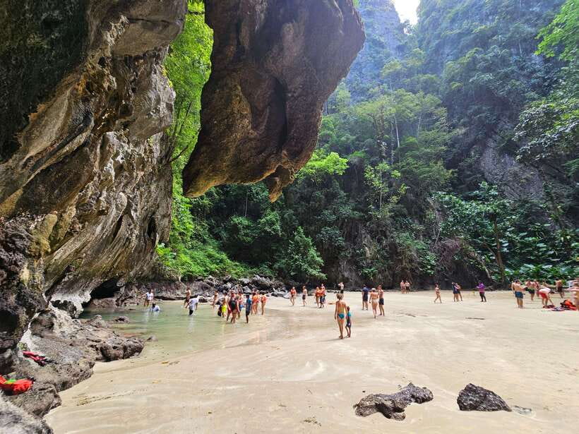 Koh Lanta: 4-Island Tour by Longtail Boat - Price and Value for a Full-Day Koh Lanta Island Loop