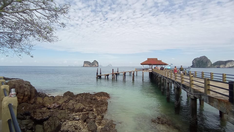 Koh Lanta: 4 Islands and Emerald Cave Tour by Longtail Boat - Comfort and safety: the small choices that make the day better