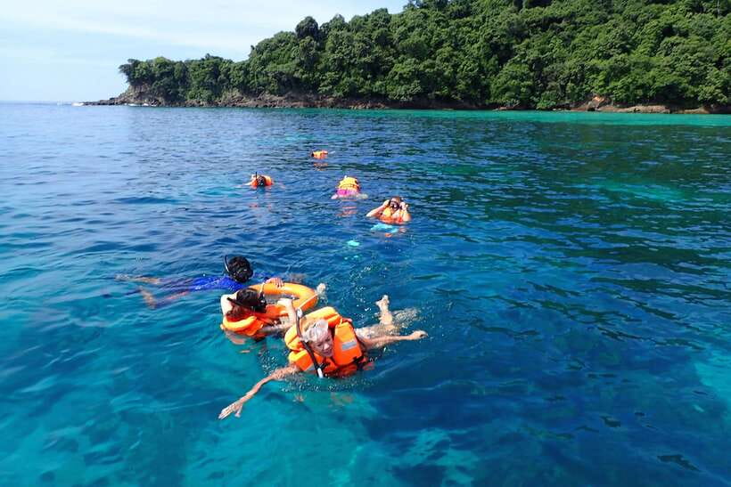 Koh Lanta: Adventure Sea Tour to Koh Rok and Koh Haa - The modern speedboat setup (and how to sit for comfort)