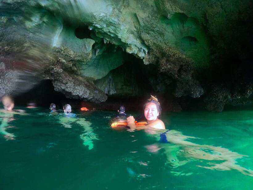 Koh Lanta: Emerald Cave, Ko Kradan & 4 Islands by Speedboat - Ko Ngai: last snorkel or last stretch of beach
