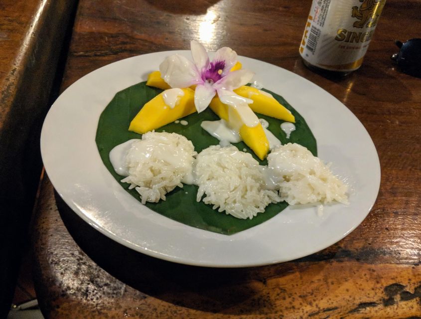 Koh Lanta: Evening Course at Lanta Thai Cookery School - Garden Tour: Learning Thai Flavors Before You Cook