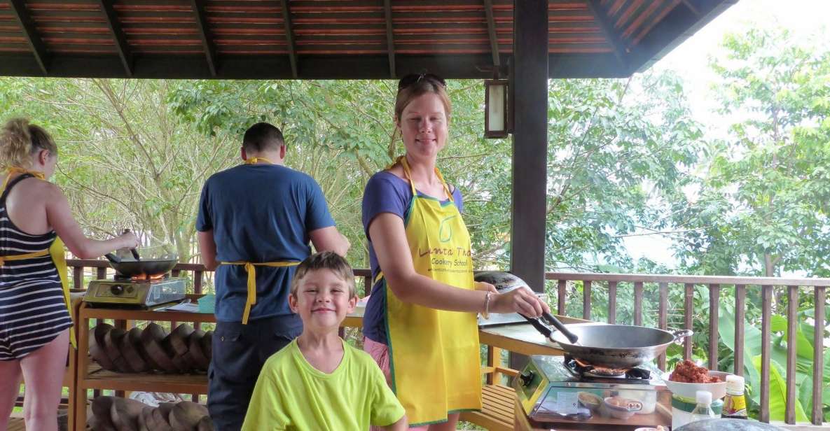 Koh Lanta: Lunch Course at Lanta Thai Cookery School - The Garden Herb Walk: Where Flavor Starts