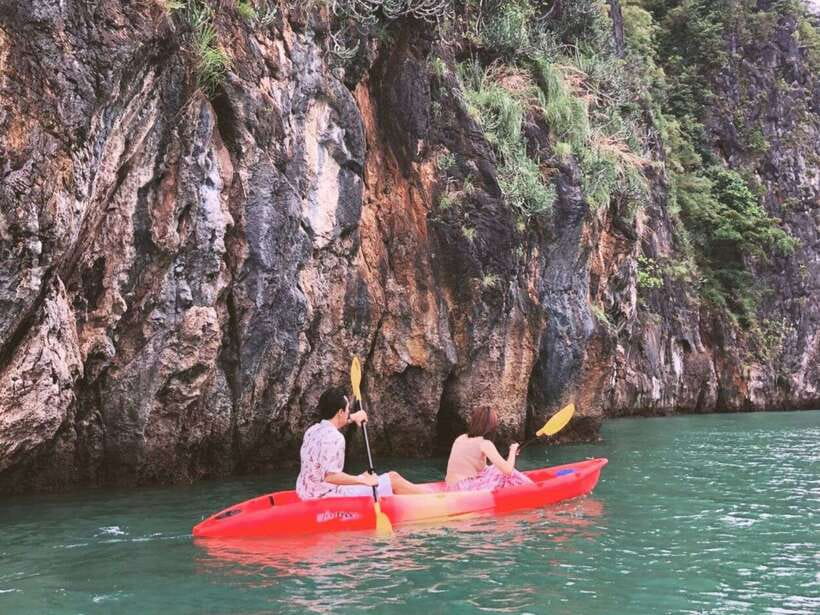 Koh Lanta: Sea Cave Kayaking and Talabeng Island Tour - Mangroves First: Thung Yee Pheng Before the Boats