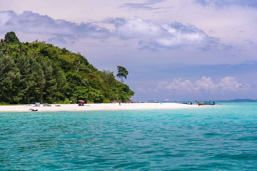 Koh Lanta: Tin's Speedboat Odyssey to Bamboo Island & Beyond - Viking Cave Photo Stop: A Quick Moment, Not a Full Visit