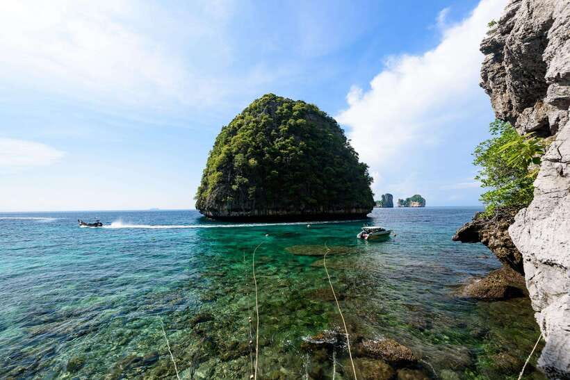 Koh Lanta: Tin's Speedboat Odyssey to Bamboo Island & Beyond - Getting Picked Up on Koh Lanta Yai Without Losing Time