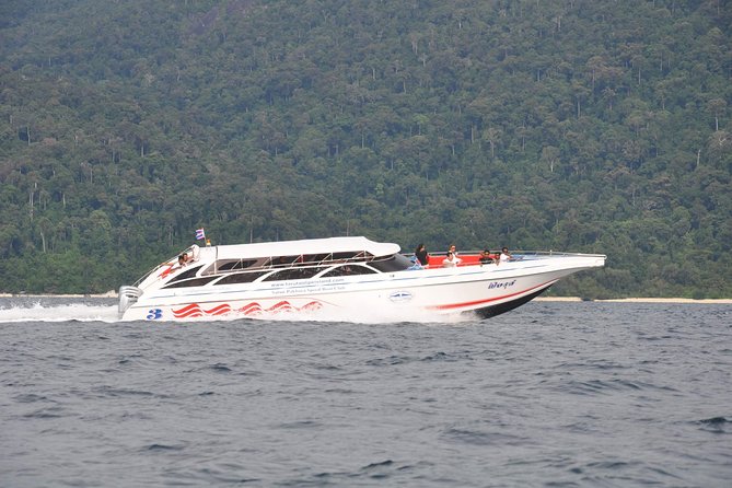 Koh Lanta to Phuket by Satun Pakbara Speed Boat - From your hotel to Saladan Pier: what the morning (or day) run actually looks like