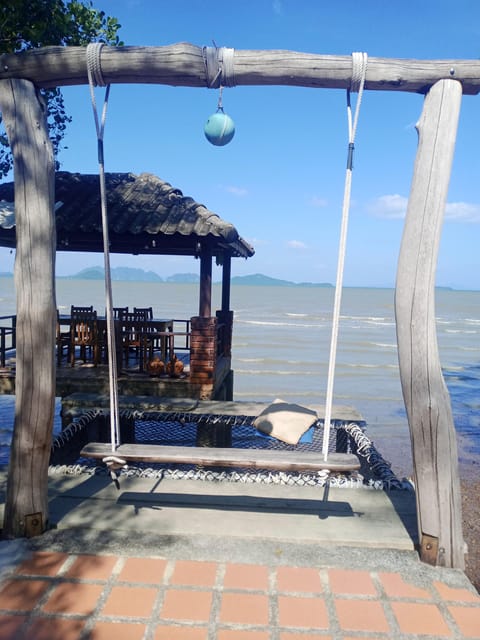 koh lanta:National Park and Old Town Easy Half Day Tour - Old Town Ko Lanta: museum stop, market browsing, and sea-view breaks