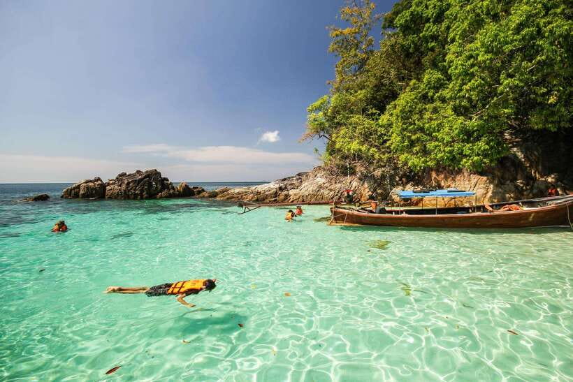 Koh Lipe: 5 Island Snorkeling Trip by Longtail Boat w/ Lunch - Jabang to Adang: how the 5 snorkeling stops actually play out