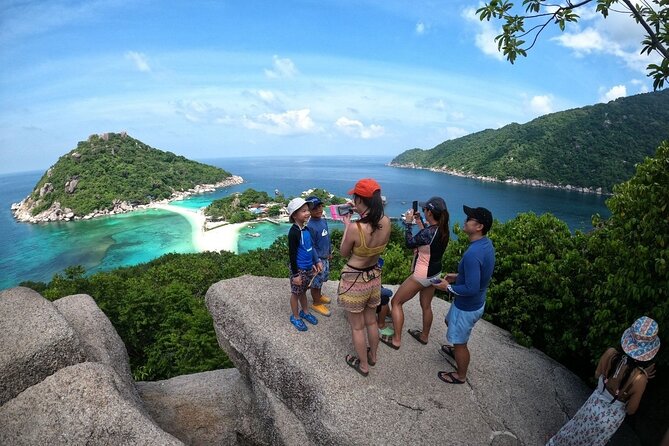 Koh Nang Yuan and Koh Tao 5 Point Snorkeling Tour - Stop 1: Japanese Gardens Area (Coral + Calm Reef Viewing)