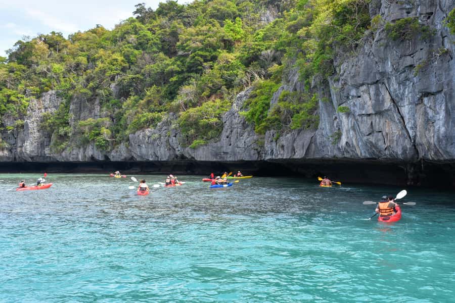 Koh Phangan: Angthong Emerald Waters & Kayaking by Speedboat - Price and value: what you’re paying for (and what you’ll still need)