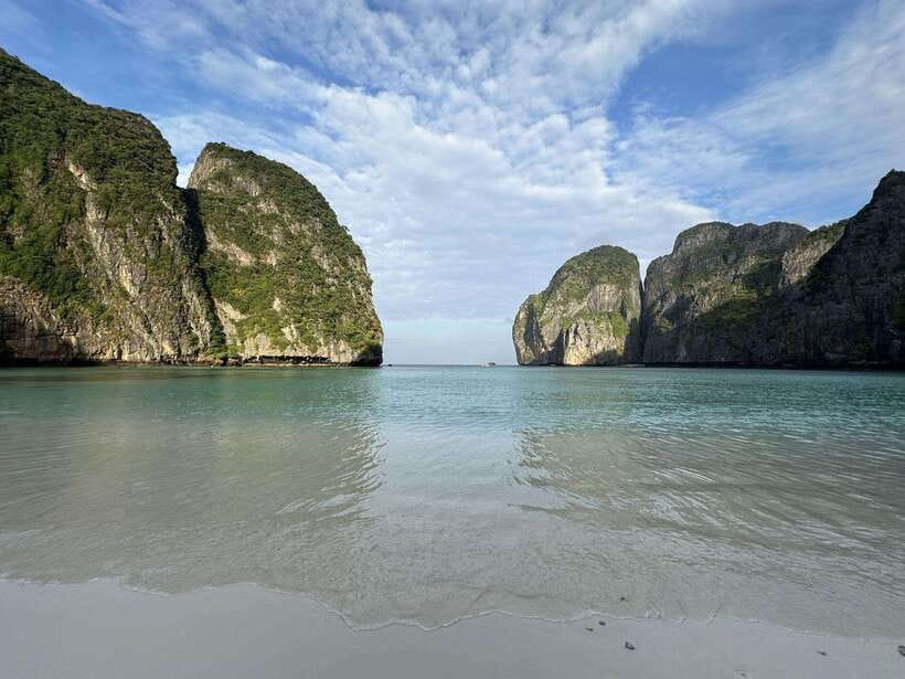Koh Phi Phi: Early Morning Maya Bay, Bamboo Speedboat Tour - Key Highlights That Matter