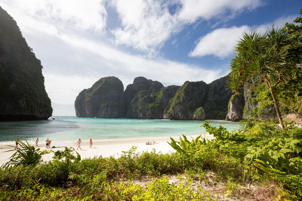 Koh Phi Phi: Join Longtail Boat to Maya Bay and Pileh Lagoon - Maya Bay: One Hour of Beach Time (Plus Access Reality)