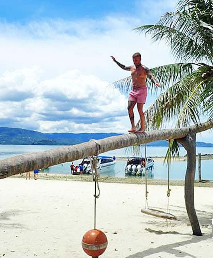 Koh Samui: Amazing Pig Island Tour - Cruise Ship Tours - The Van Ride and Speedboat Jump-Off