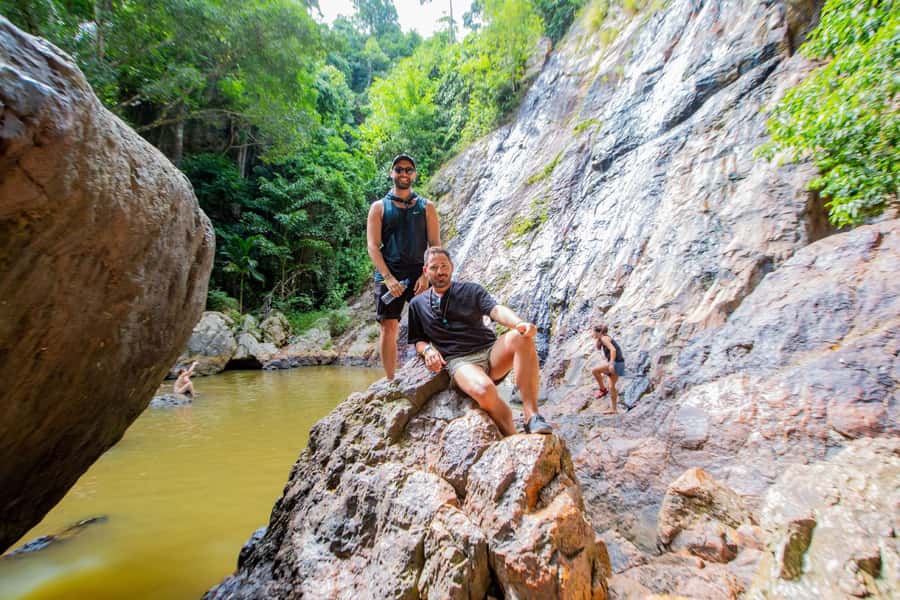 Koh Samui City Tour with Cultural and Scenic Highlights - Grandmother & Grandfather Rocks: natural shapes with photo angles
