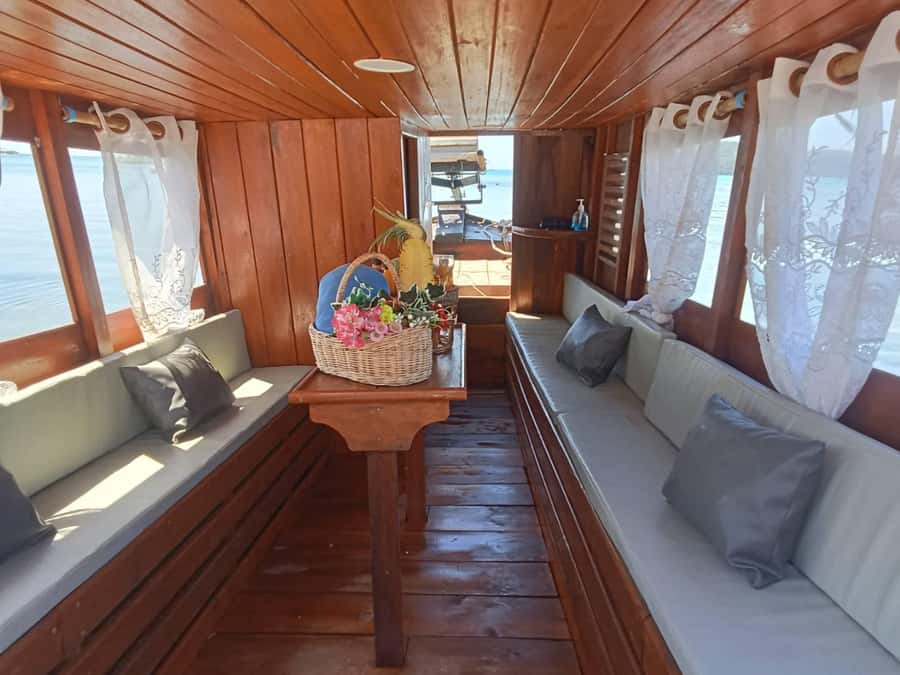 Koh Samui: Electric Long-tail Boat Eco Tour to Pig Island - Electric Long-Tail Boat Comfort in Real Koh Samui Conditions