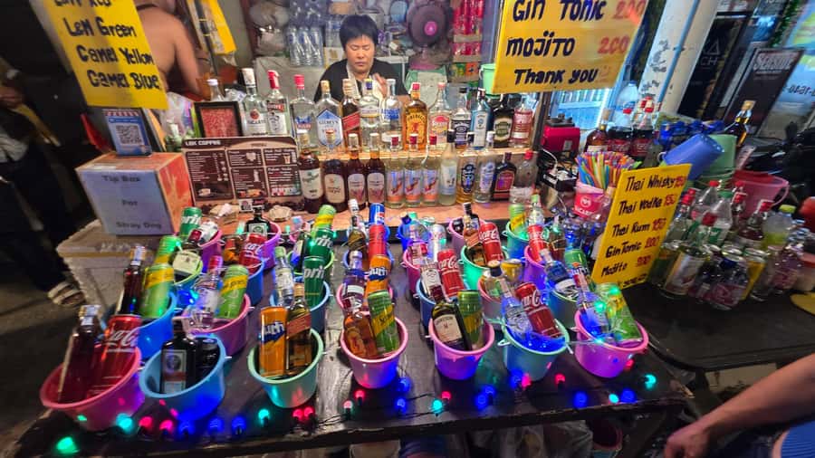 Koh Samui: Full Moon Party Tickets with Round-Trip Transfer - Inside the Party Entry: Timing, Access, and the One Caveat