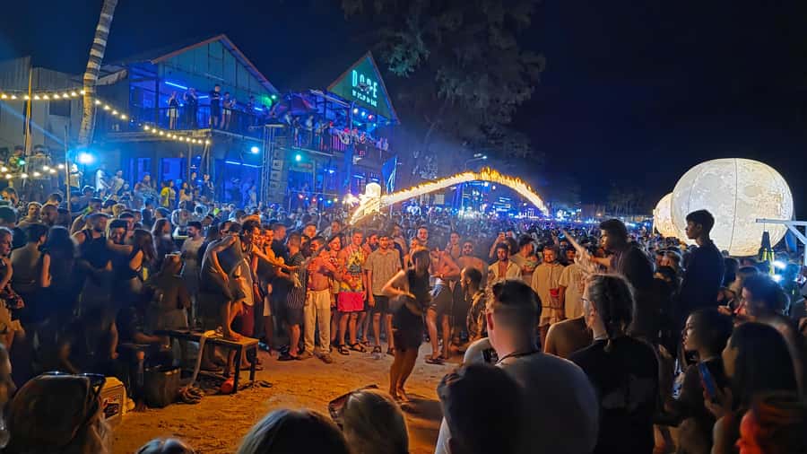 Koh Samui: Full Moon Party Tickets with Round-Trip Transfer - Price Check: Is $86 Good Value for Koh Samui Full Moon Party Tickets?