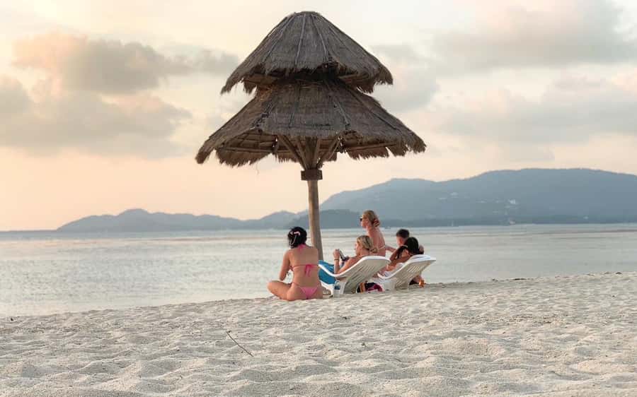 Koh Samui: Koh Tan and Koh Madsum Half-Day Tour by Catamaran - Snacks and meals at sea: lunch, dinner, fruit, and drinks included