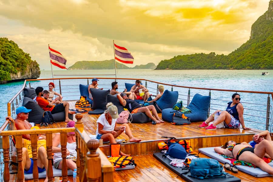 Koh Samui: Mu Ko Ang Thong Park Cruise with Kayaking Option - Entering Ang Thong: what this day trip really delivers