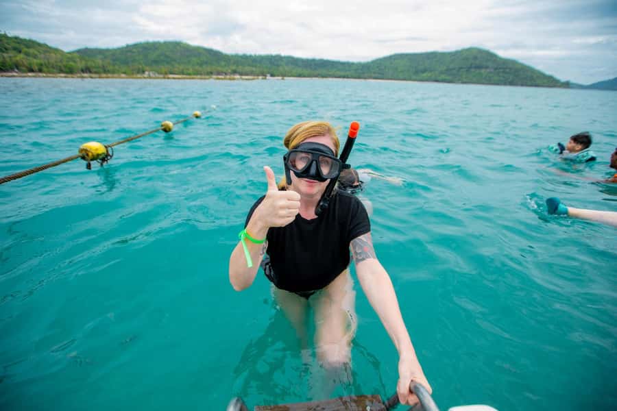 Koh Samui: Pink Dolphin Spotting & Pig Island Speedboat Tour - Price and value at about $72: what you’re really paying for