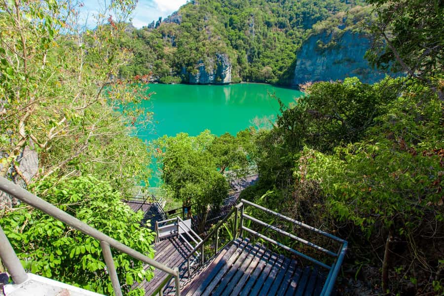 Koh Samui Premium Ang Thong Kayaking & Snorkeling with Lunch - Emerald Lake (Talay Nai) on Ko Mae Ko: the photo stop you’ll feel