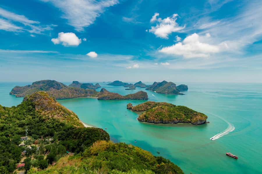 Koh Samui Premium Ang Thong Kayaking & Snorkeling with Lunch - Food and comfort: light breakfast, Thai lunch, and what can go wrong