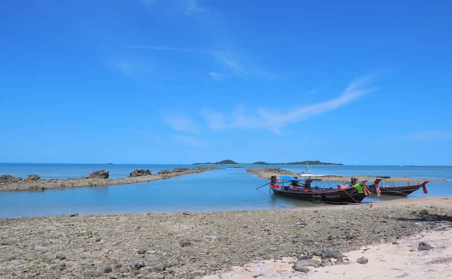 Koh Samui: Private Island Hopping Boat Tour - Lunch, drinks, and the small details that shape the mood