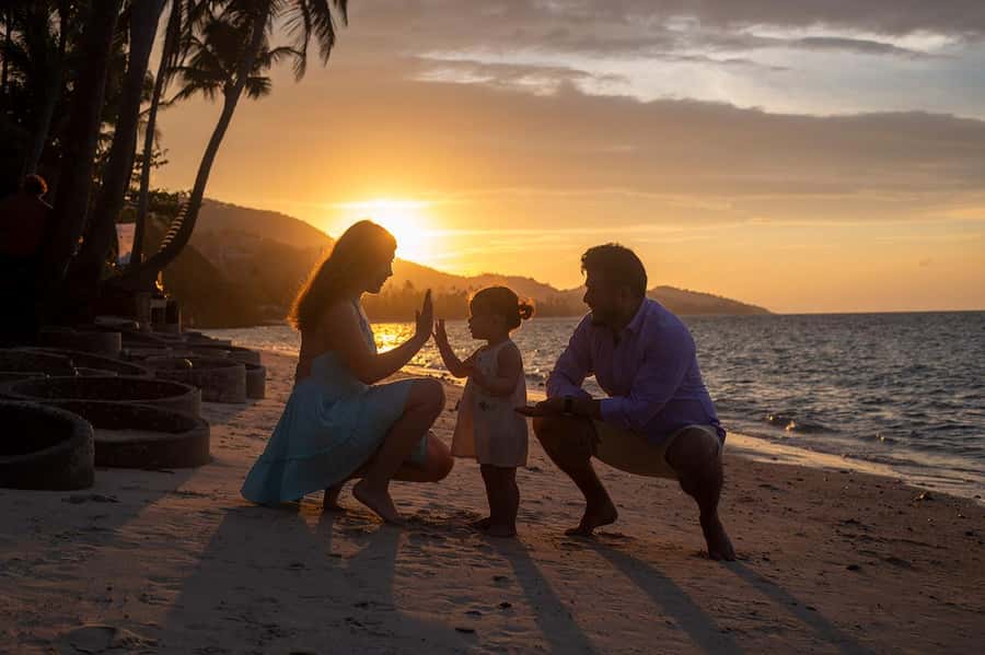 Koh Samui: Private Photoshoot for Couples & Families - Hotel pickup on Ko Samui: the part that saves your day