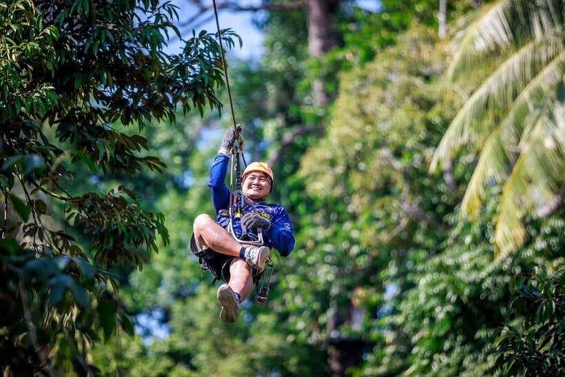Koh Samui: Samui Zipline Adventure with Transfer service - Koh Samui zipline: what the experience feels like