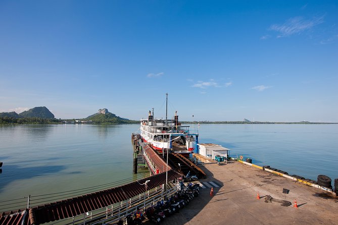 Koh Samui Sightseeing Tour by Minivan - Lad Koh View Point to Hin Ta Hin Yai: View, Then Chuckles