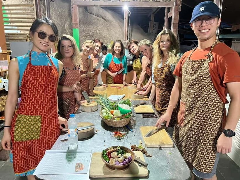 Koh Samui: Thai Cooking Masterclass by the Sea - How the Cooking Flow Works in an Open-Air Kitchen