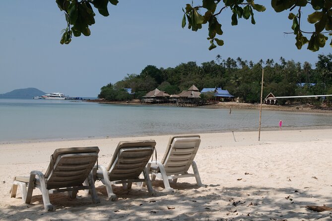 Koh Talu Full Day Shared Experience with Lunch - Boat transfer to Koh Talu: the rhythm of the day