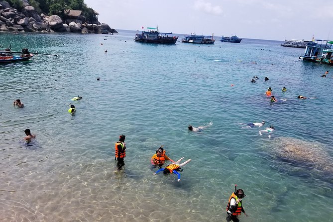 Koh Tao and Koh Nang Yuan Snorkeling Trip By Speedboat From Koh Samui - Koh Nang Yuan: The Sea-and-Mountain Viewpoint Moment