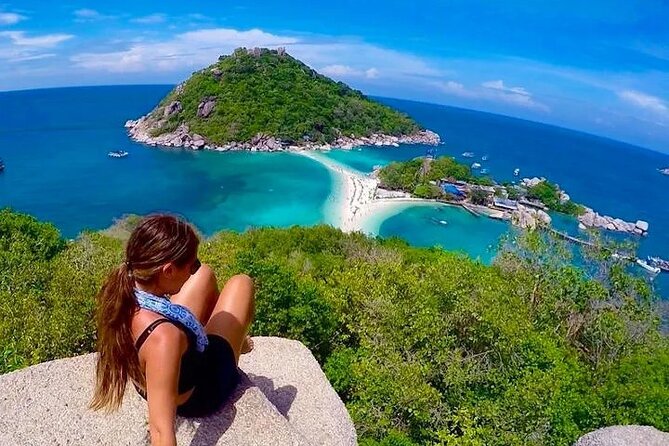 Koh Tao and Koh Nang Yuan Speedboat Tour from Koh Phangan - Stop 1: Koh Nang Yuan sand bridges, beach time, and the viewpoint