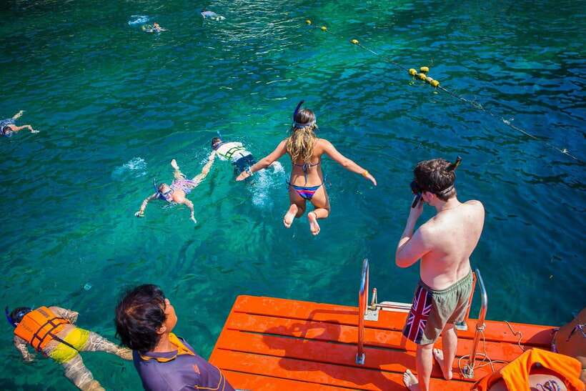 Koh Tao: Premium Snorkel Tour to Koh Nangyuan Bays by Oxygen - Meeting at Mae Haad Pier: fast setup, real safety focus