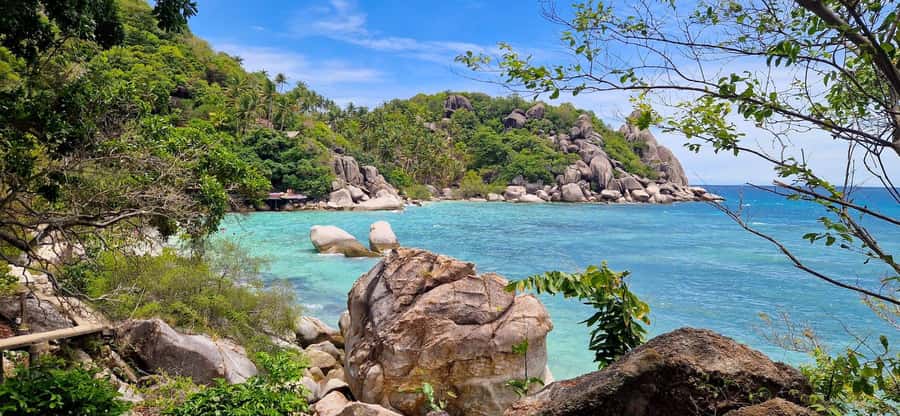 Koh Tao: Private Longtail Snorkel Tour with Nang Yuan Visit - Price and value: what $204 per group really buys